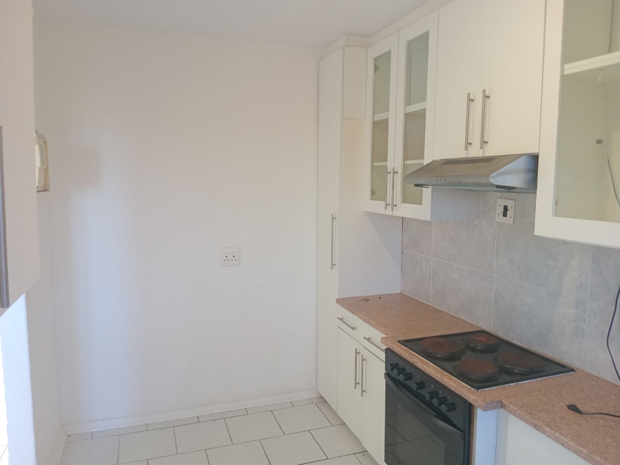 To Let 2 Bedroom Property for Rent in Humewood Eastern Cape